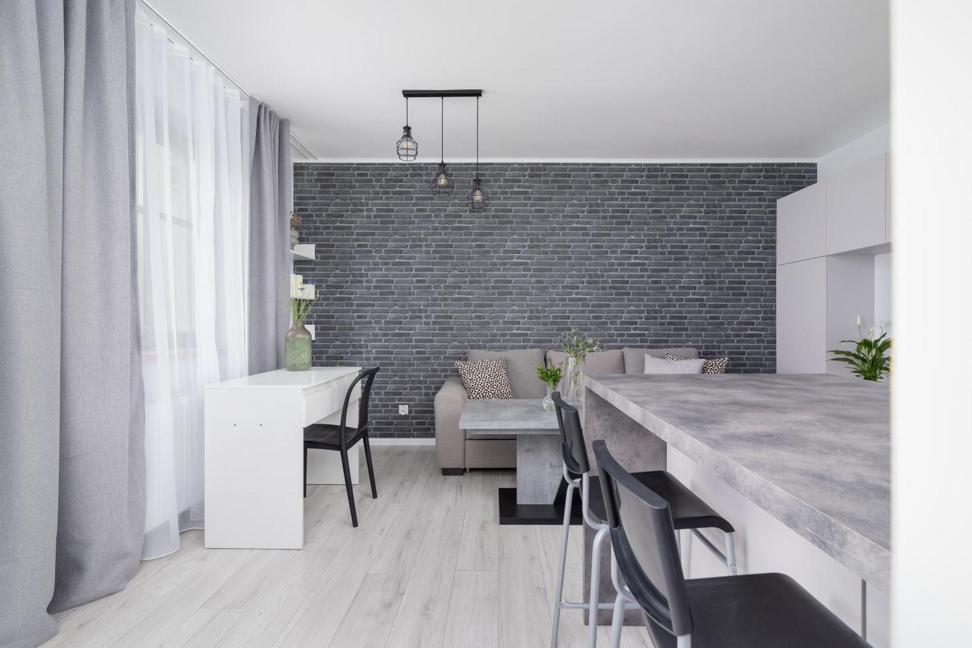 One Bedroom Apartment With A Balcony - Dietla 109 Street Krasków Εξωτερικό φωτογραφία